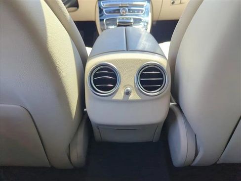 Used 2018 Mercedes-Benz E 300 image 19
