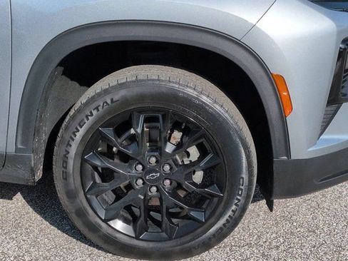 Used 2024 Chevrolet Traverse LT w/ Midnight/Sport Edition FWD image 10