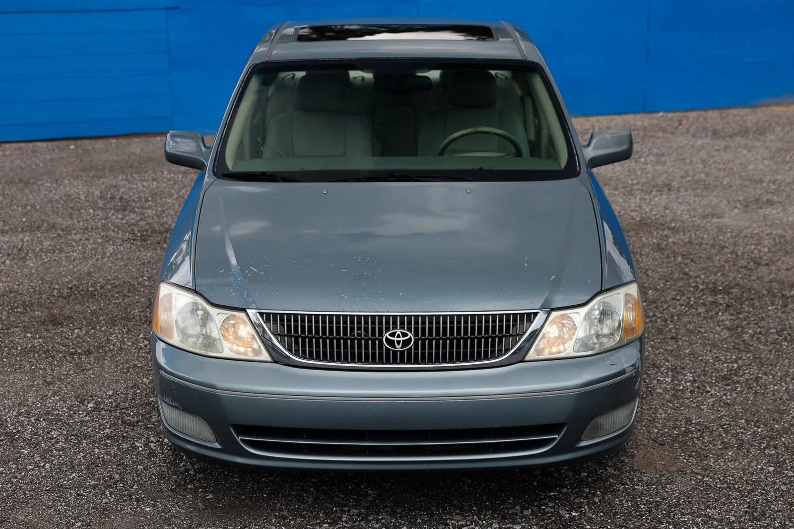 Used 2001 Toyota Avalon XLS w/ Option Pkg 5 FWD image 11
