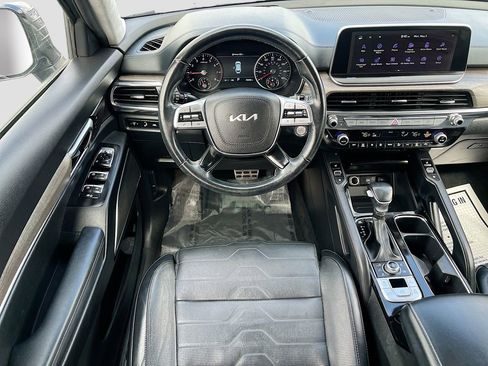 Used 2022 Kia Telluride SX w/ SX Prestige Package image 24