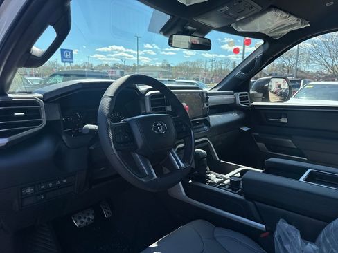 New 2026 Toyota Tundra SR5 AWD/4WD image 17