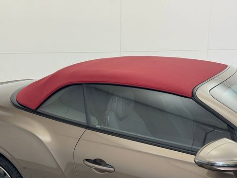 Used 2024 Bentley Continental GT image 9