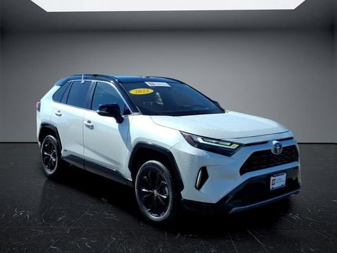 Used 2022 Toyota RAV4 XSE w/ XSE Grade Weather Package AWD/4WD image 1