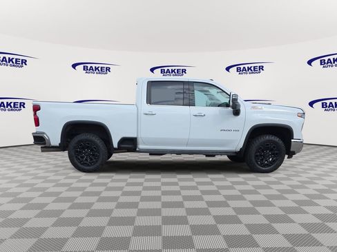 Used 2024 Chevrolet Silverado 2500 LTZ w/ LTZ Plus Package image 4