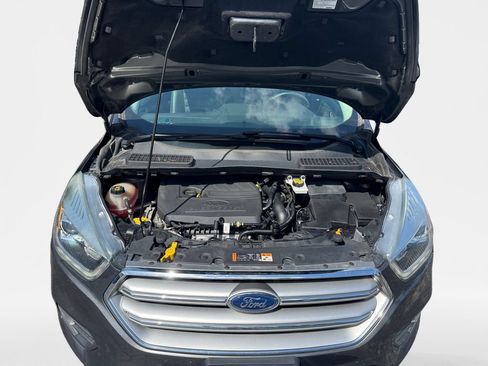 Used 2017 Ford Escape Titanium FWD image 24
