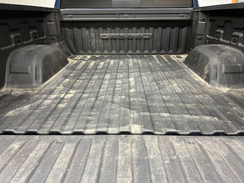 Certified 2021 GMC Sierra 1500 Denali w/ Denali Ultimate Package AWD/4WD image 12