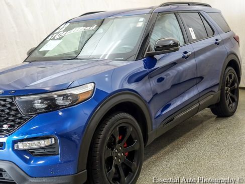 Certified 2022 Ford Explorer ST w/ Equipment Group 401A AWD/4WD image 6