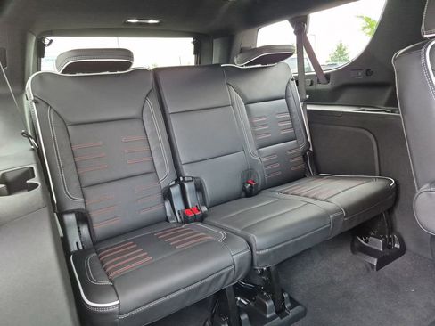 New 2026 GMC Yukon XL AT4 Ultimate AWD/4WD image 41