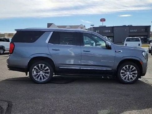 Certified 2022 GMC Yukon Denali image 9