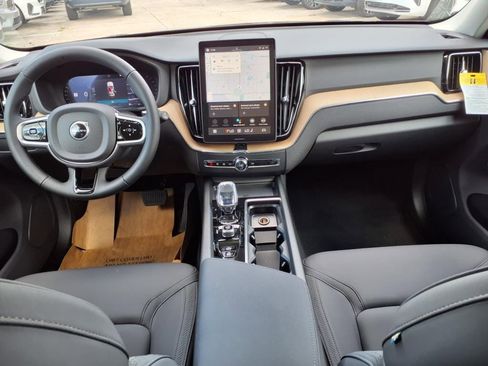 New 2026 Volvo XC60 B5 Core w/ Protection Package image 11
