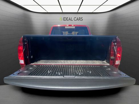Used 2017 RAM 1500 Big Horn RWD image 19