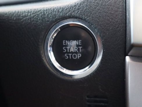 Used 2021 Toyota 4Runner Limited image 37