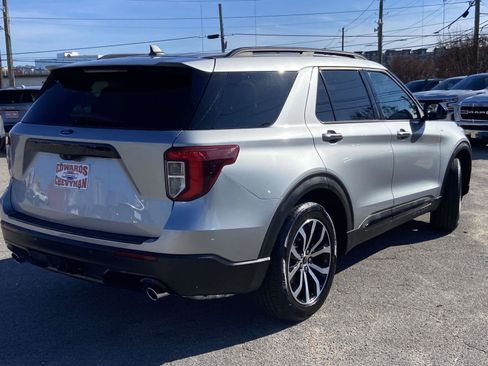 Used 2022 Ford Explorer ST-Line w/ Class IV Trailer Tow Package image 23