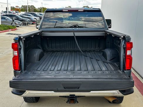 Used 2020 Chevrolet Silverado 2500 LTZ w/ Safety Package image 32
