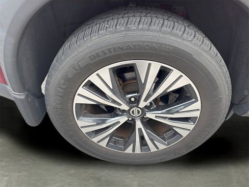 Used 2021 Nissan Rogue SV image 10