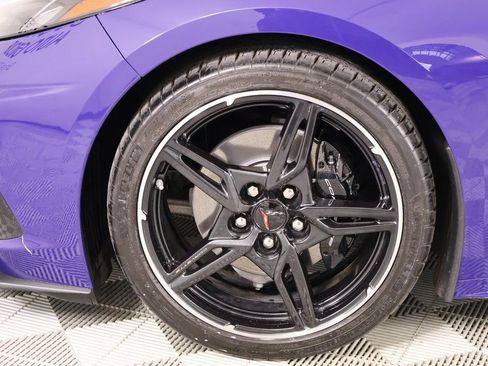 Used 2025 Chevrolet Corvette Stingray Coupe w/ 1LT image 16