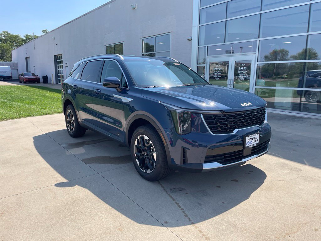 New 2026 Kia Sorento S AWD/4WD image 1