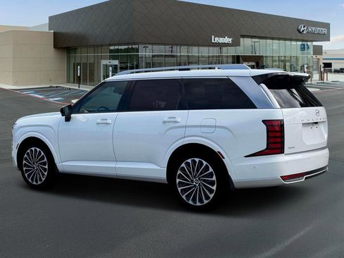 New 2026 Hyundai Palisade Calligraphy FWD image 4