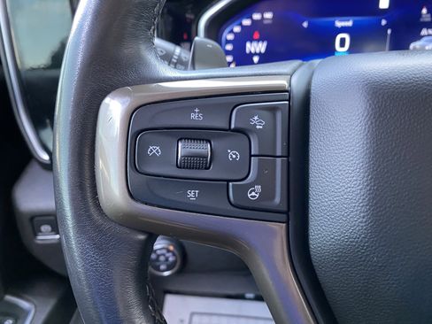 Used 2022 Chevrolet Silverado 1500 High Country w/ High Country Premium Package AWD/4WD image 20