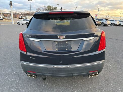 Used 2017 Cadillac XT5 Luxury w/ Driver Awareness Package image 4