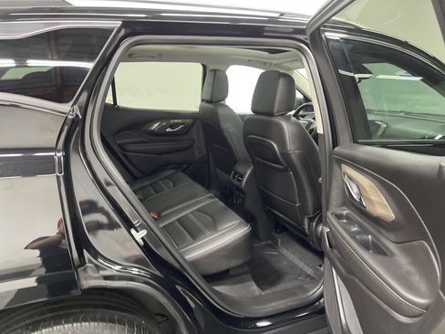 Used 2023 GMC Terrain Denali w/ Black Diamond Edition AWD/4WD image 21