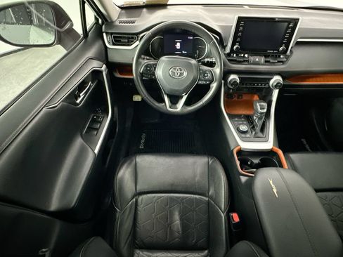 Used 2020 Toyota RAV4 Adventure AWD/4WD image 9