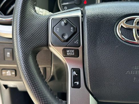 Used 2020 Toyota Tacoma SR5 w/ SR5 Appearance Package (SM) RWD image 39