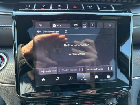 Used 2025 Jeep Grand Cherokee L Laredo image 22