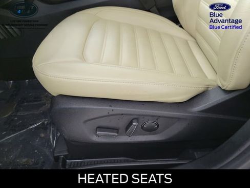 Certified 2022 Ford Edge SEL w/ Convenience Package image 14