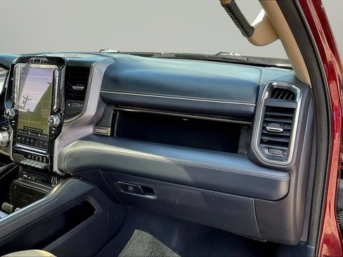 Used 2019 RAM 1500 Limited AWD/4WD image 23