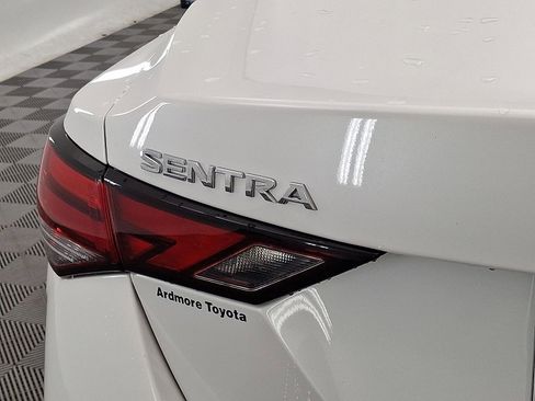 Used 2024 Nissan Sentra SV image 23