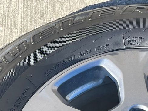 Used 2025 Ford Bronco Big Bend AWD/4WD image 8