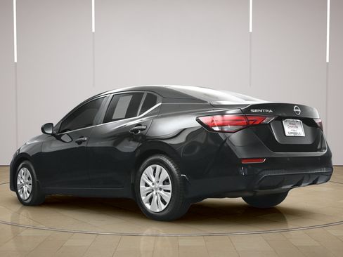 Certified 2024 Nissan Sentra S FWD image 25