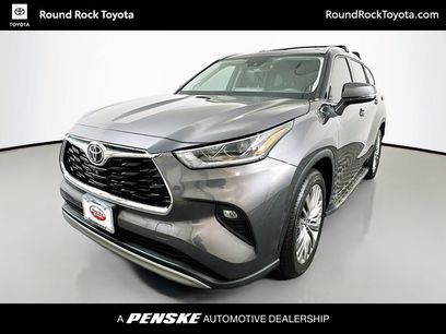 Used 2022 Toyota Highlander Platinum