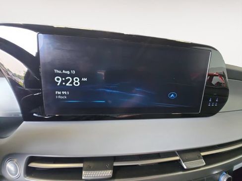 Used 2024 Hyundai Palisade SEL AWD/4WD image 15
