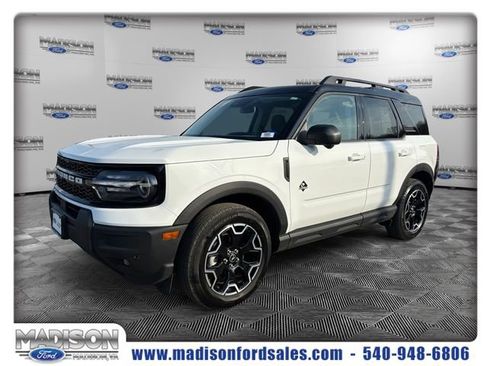 Certified 2025 Ford Bronco Sport Outer Banks w/ Outer Banks Tech Package+ image 1