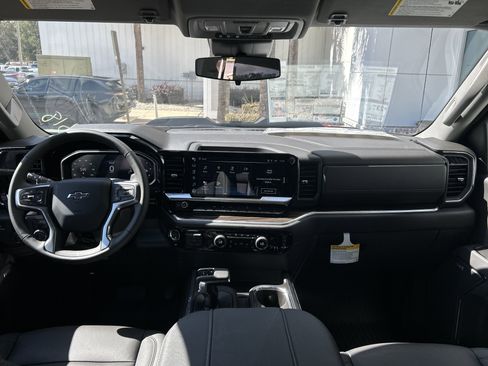 New 2026 Chevrolet Silverado 1500 LT Trail Boss w/ Convenience Package II image 37