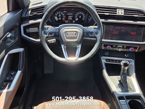 Used 2021 Audi Q3 2.0T Premium w/ Convenience Package AWD/4WD image 9