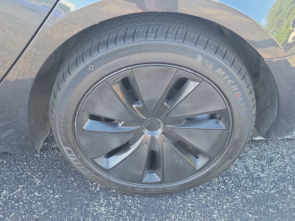Used 2025 Tesla Model 3 RWD image 10
