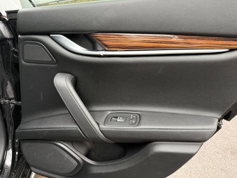 Used 2019 Maserati Ghibli S Q4 image 31