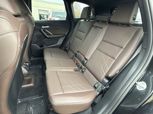 Used 2025 BMW X1 xDrive28i w/ M Sport Package image 18