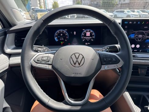 New 2025 Volkswagen Tiguan S image 17