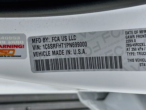 Used 2023 RAM 1500 Limited AWD/4WD image 31