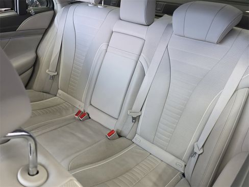 Used 2016 Mercedes-Benz S 550 Sedan image 18