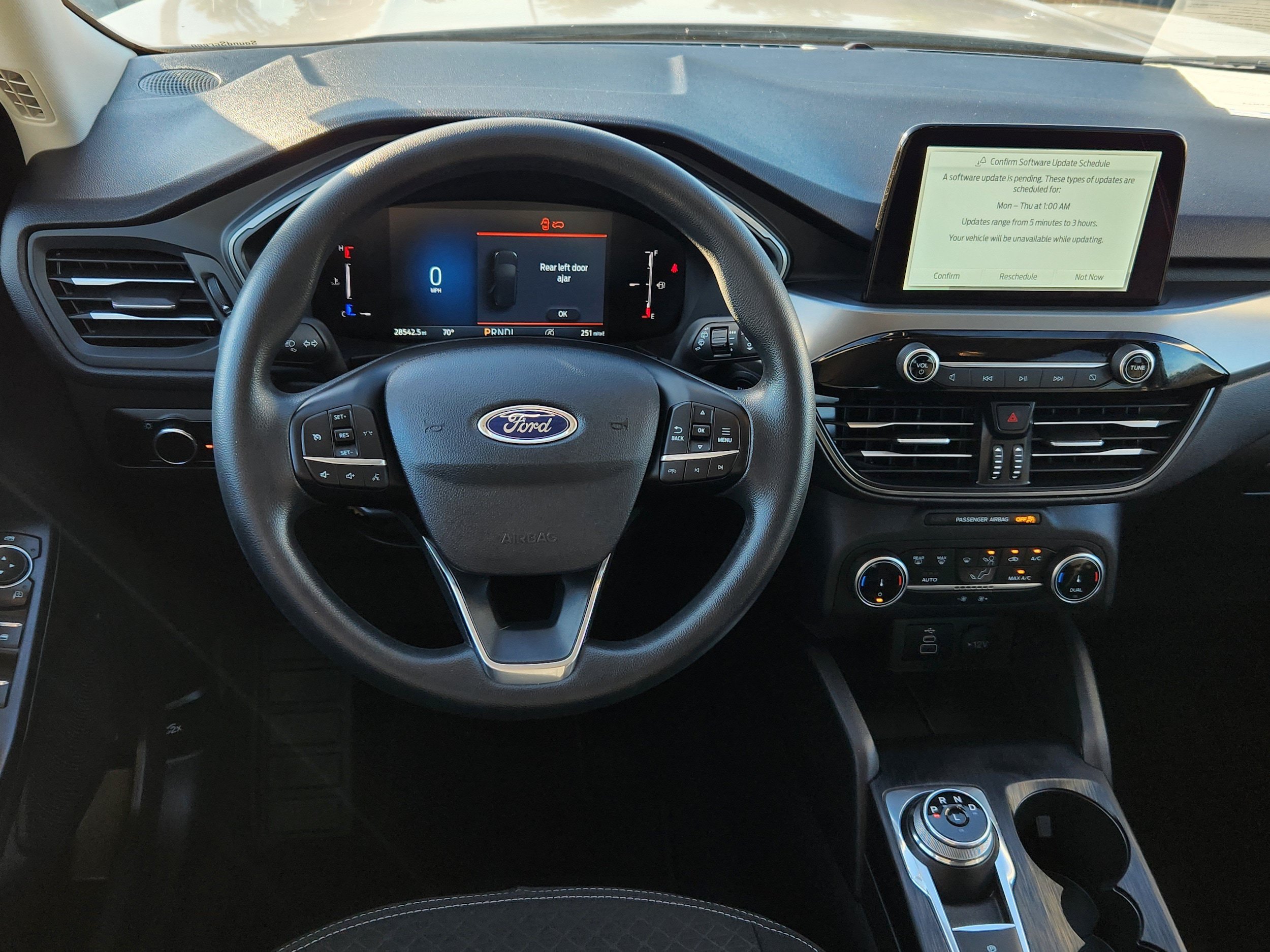 Used 2025 Ford Escape Active AWD/4WD image 14