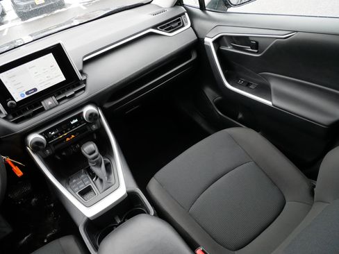 Used 2025 Toyota RAV4 LE image 11