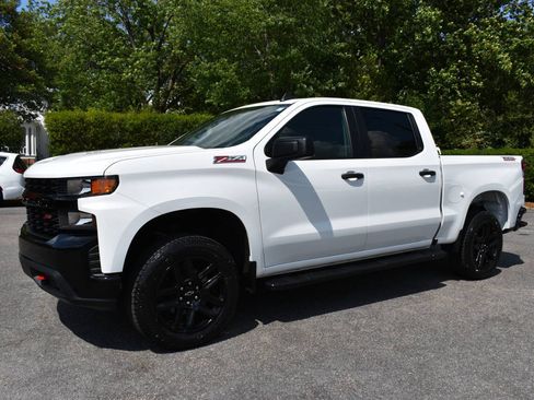 Used 2021 Chevrolet Silverado 1500 Custom Trail Boss AWD/4WD image 2