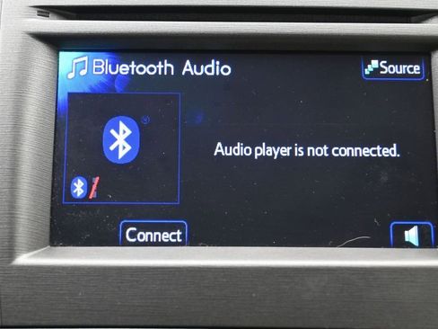 Used 2014 Toyota Prius Two FWD image 11