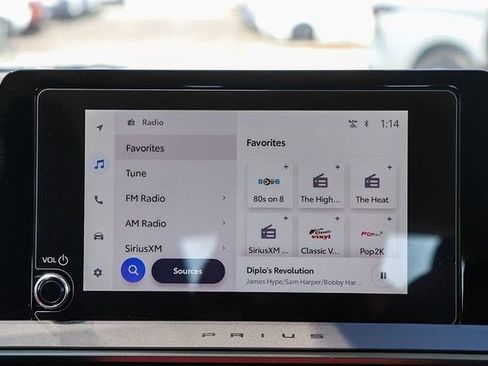 New 2026 Toyota Prius Plug-In Hybrid FWD image 15
