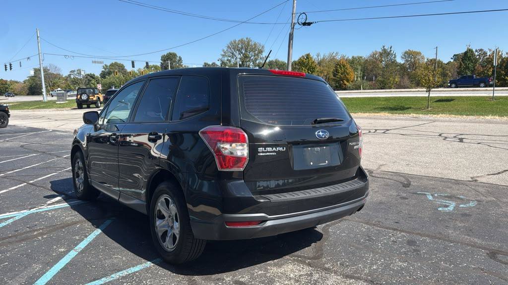 Used 2015 Subaru Forester 2.5i AWD/4WD image 3